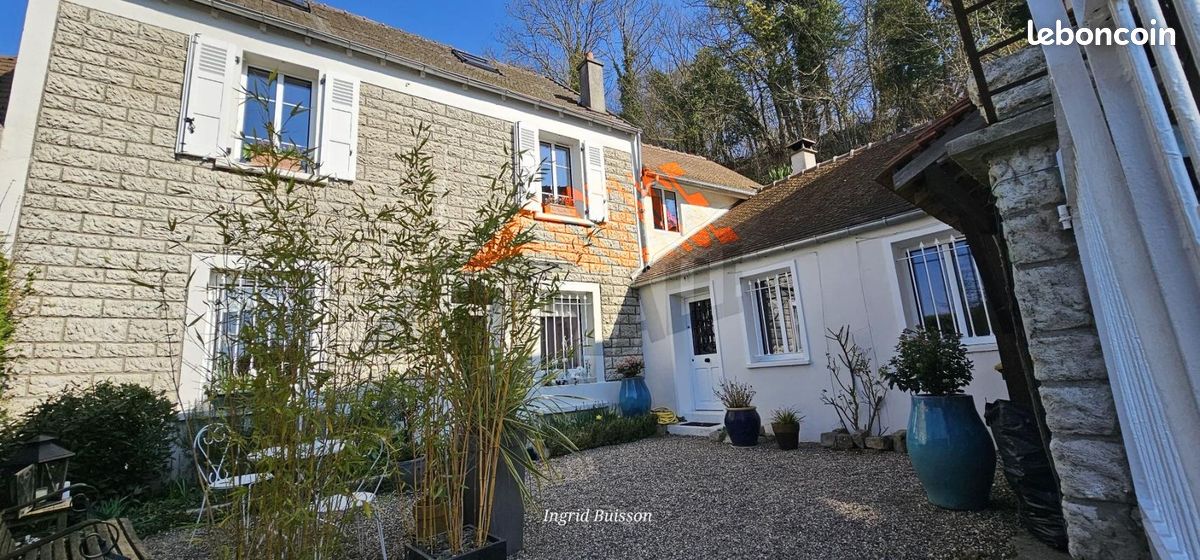 Maison 6 pièces 150 m² · à Bellefontaine · 150 m² · 454 000 €