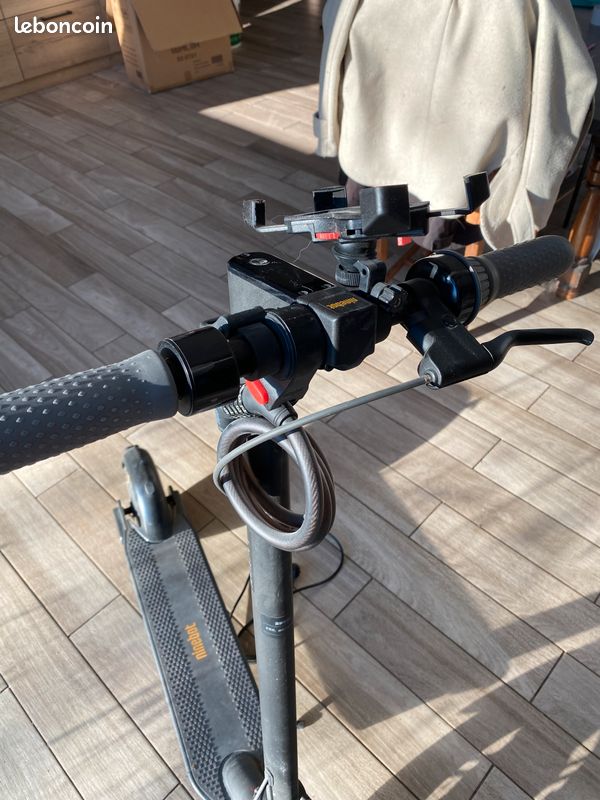 Trottinette électrique MAX G30 Ninebot (image 5)