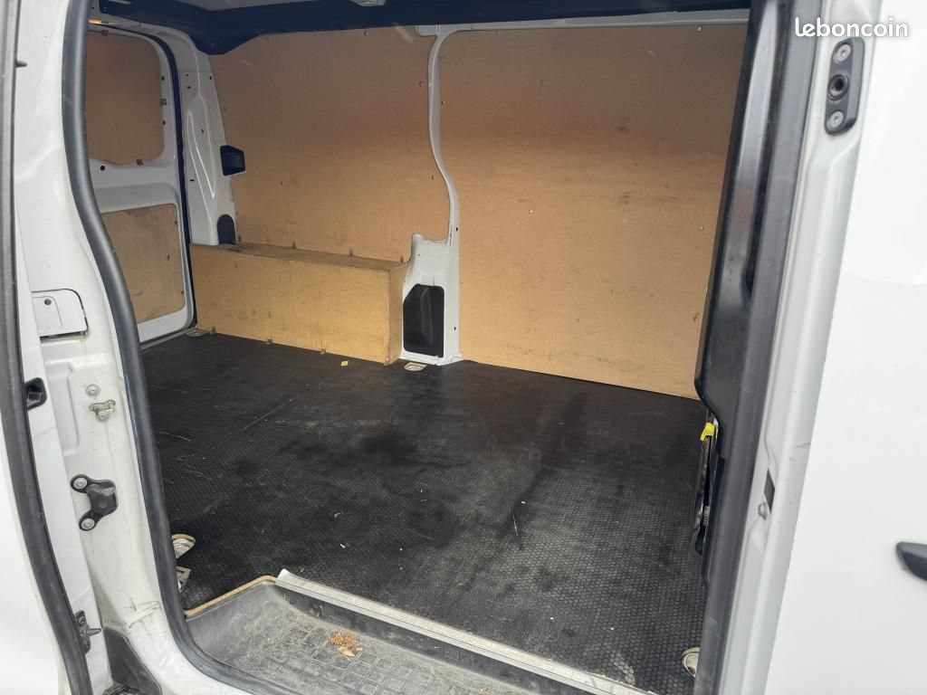 CITROEN JUMPY III Fourgon M 1.5 BlueHDi 120 ch L2 Pack Driver (image 13)