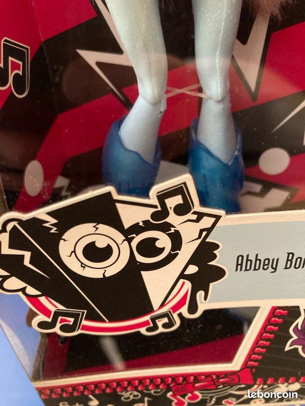 Poupée Monster High Abbey Bominable Série VIP (image 3)
