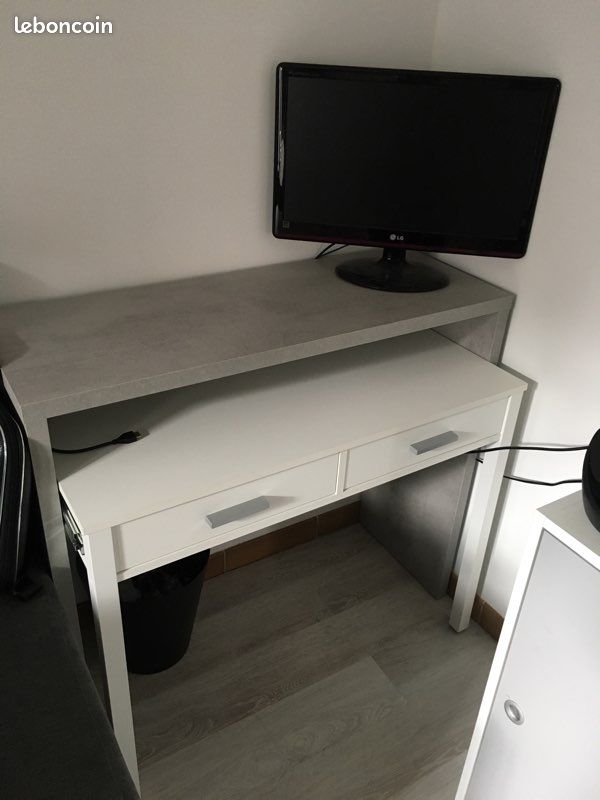 Bureau moderne (image 1)