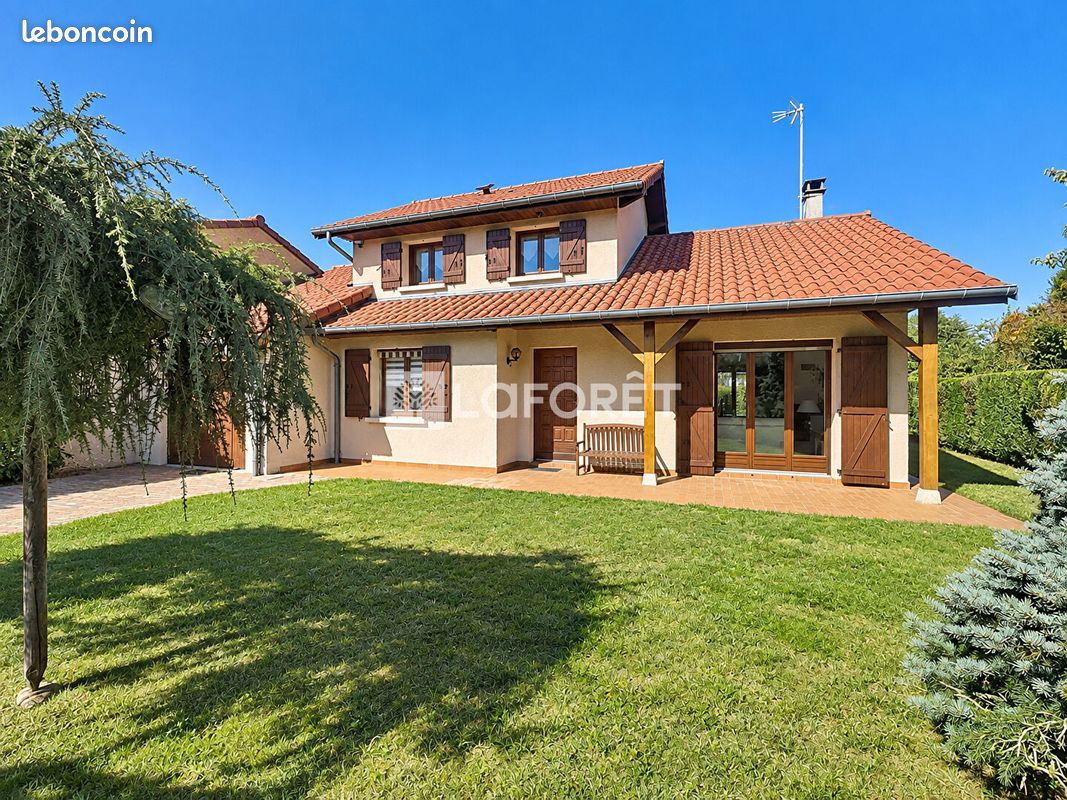 Maison 5 pièces 109 m² · à Caluire-Et-Cuire · 109 m² · 650 000 €