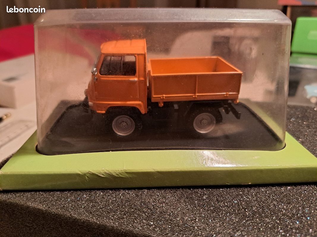Estafette Renault Sinpar neuve 1/43ème (image 3)