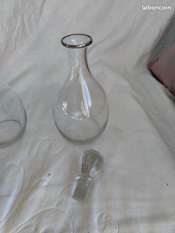 Carafe décanteur de vin avec bouchon (image 2)