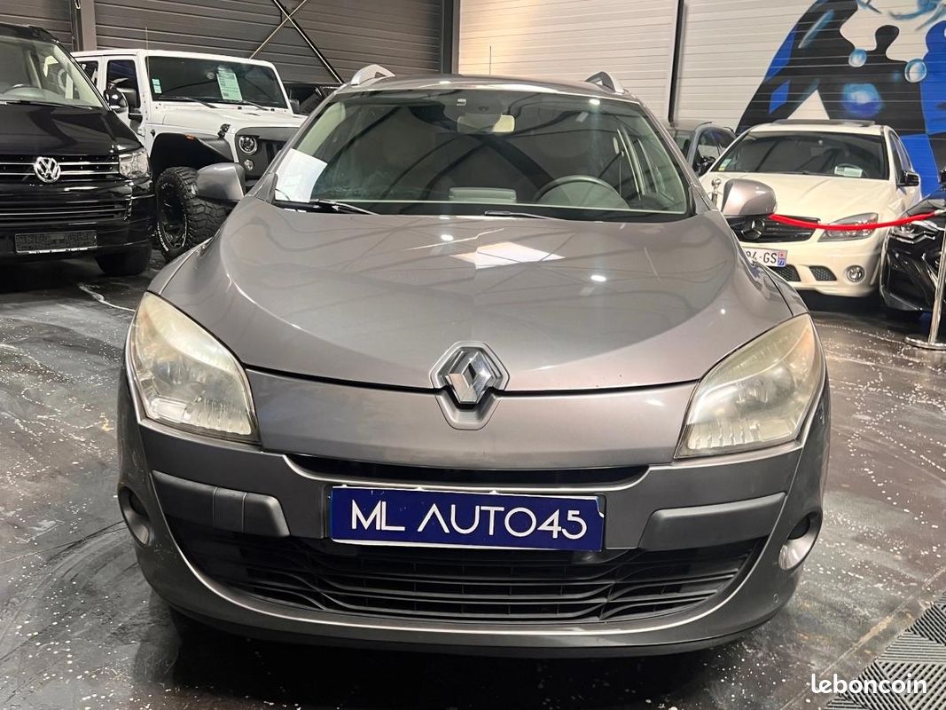 Renault Megane 3 ESTATE 1.5 DCI 90CV 8 (image 3)