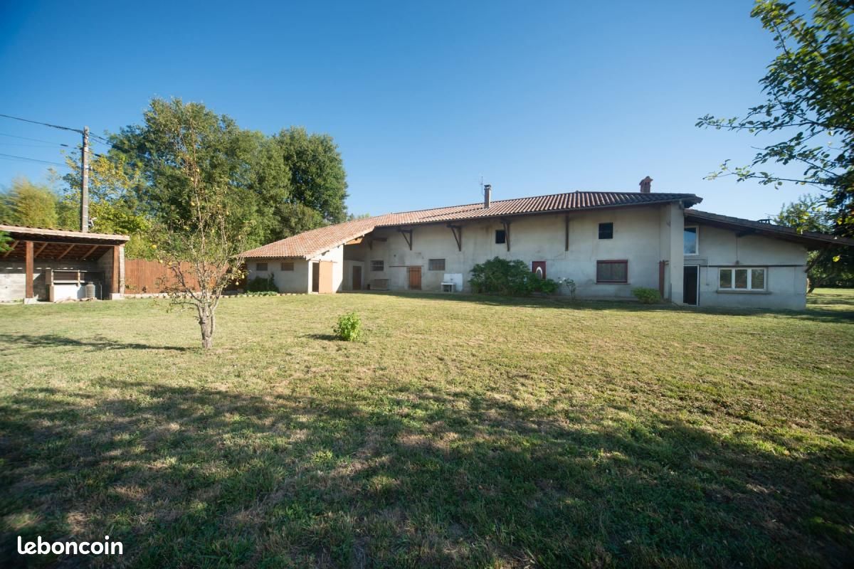 Maison 6 pièces 126 m² · à Saint-Cyr-sur-Menthon · 126 m² · 287 000 €