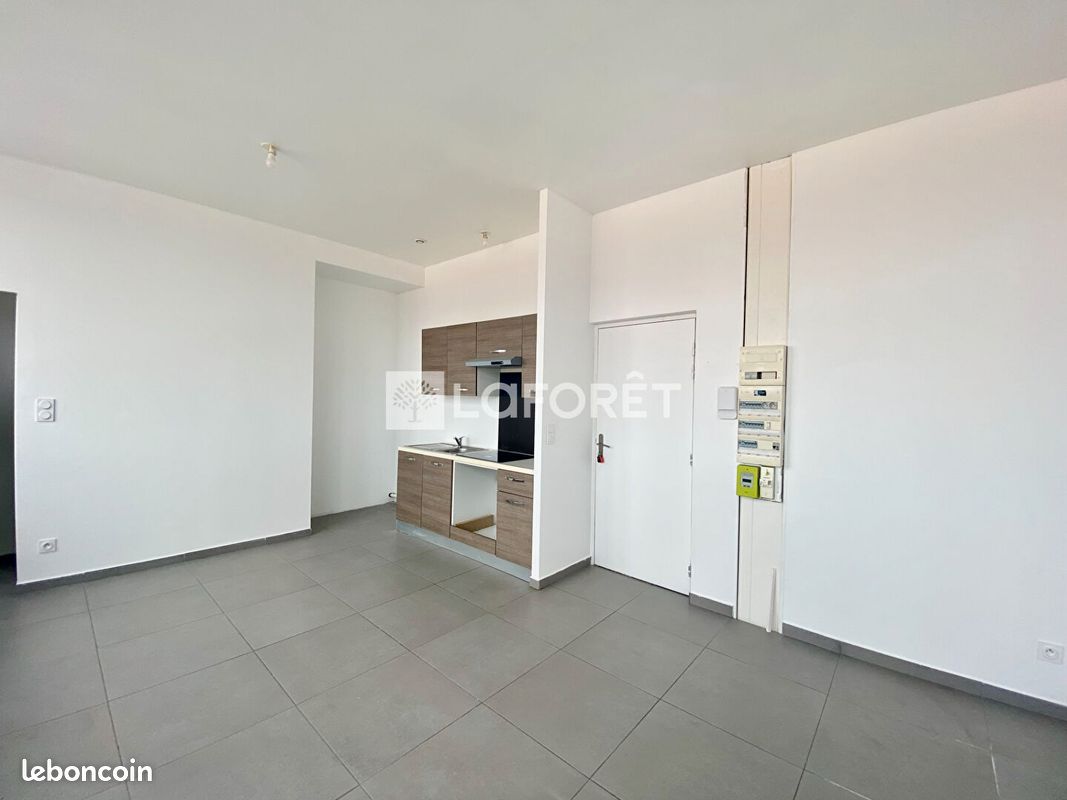 Appartement 2 pièces 39 m² · à Roanne · 39 m² · 490 €/mois