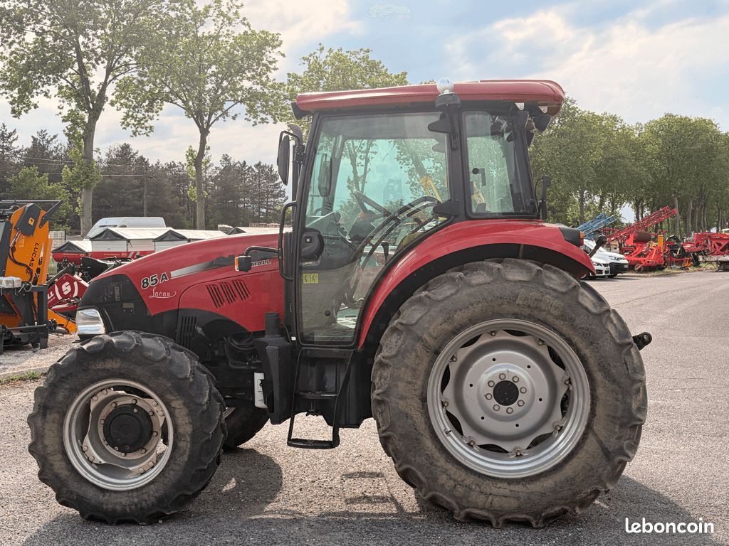 Case IH FARMALL 85A (image 6)