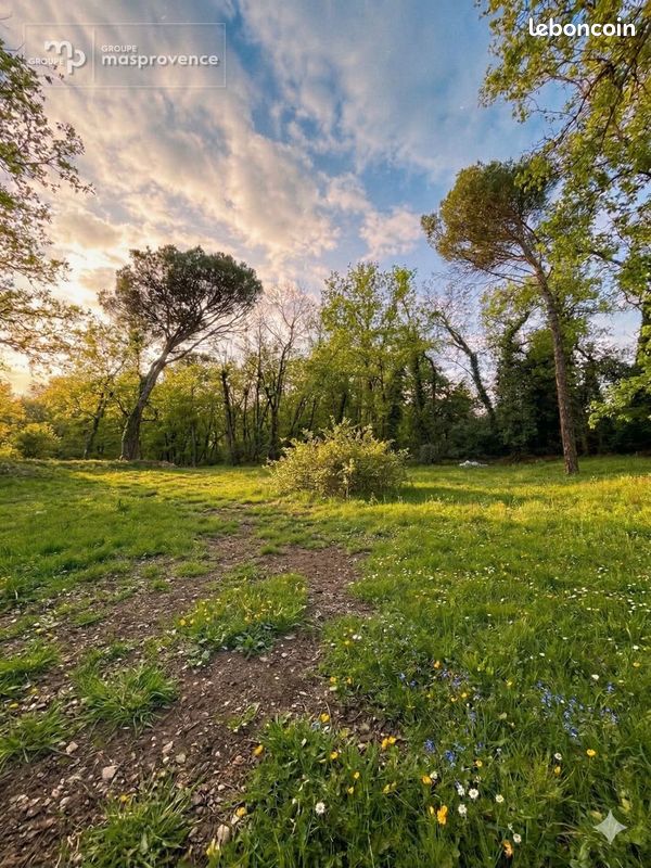 Terrain à bâtir de 1316 m² à OPIO (06) · 745 000 €