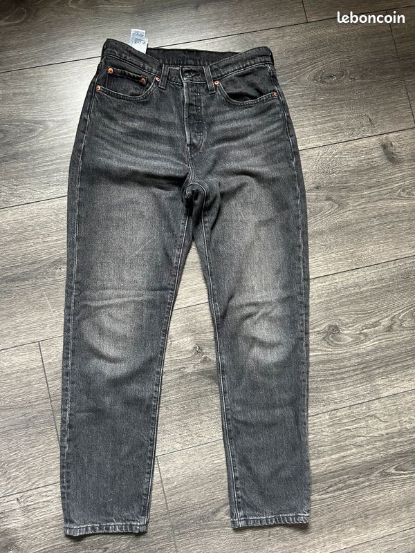 Jean Levis coupe courte 501 (image 1)