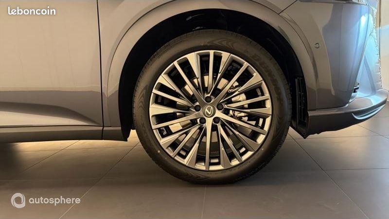 Lexus Rx 450h+ Executive 4WD MY26 (image 20)