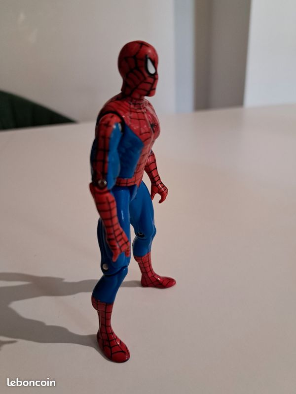 Figurine spiderman (image 2)