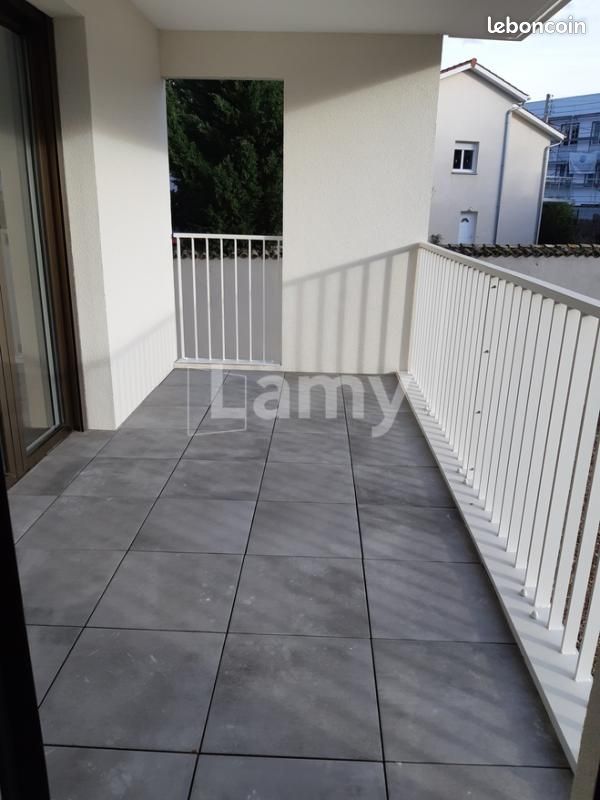 Appartement 3 pièces 60 m² · à Lyon · 60 m² · 961 €