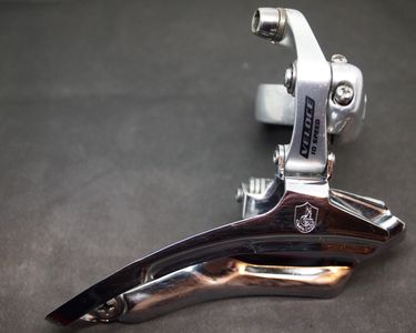 Dérailleur Avant Campagnolo Veloce 32mm – 10 Vitesses, Argent, Montage Collier, Made In Italy