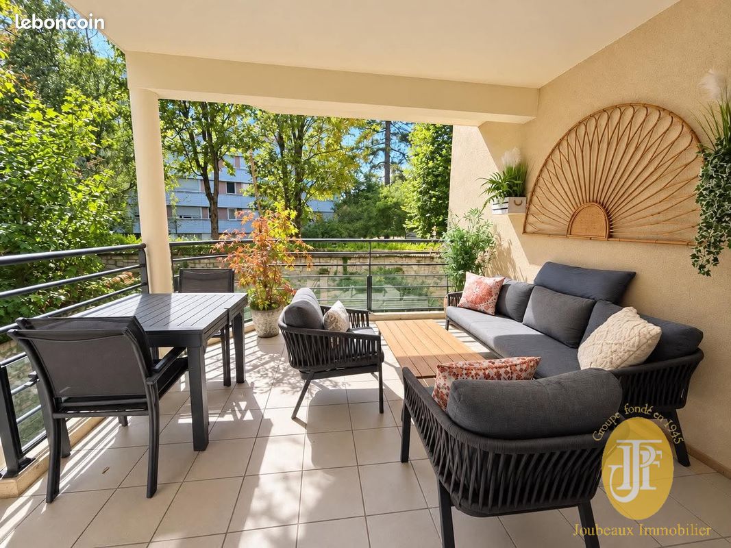 Appartement 5 pièces 111 m² · à Vernon · 111 m² · 420 000 €