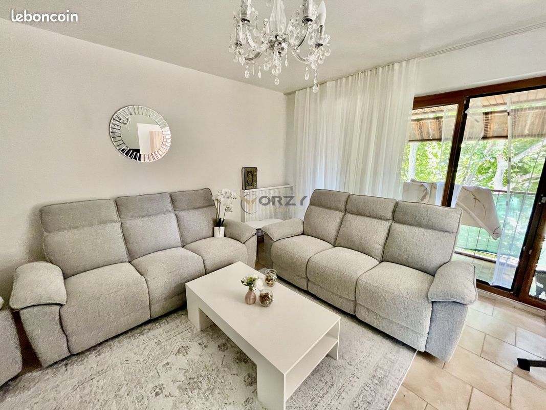 Appartement 4 pièces 76 m² · à Avignon · 76 m² · 89 000 €