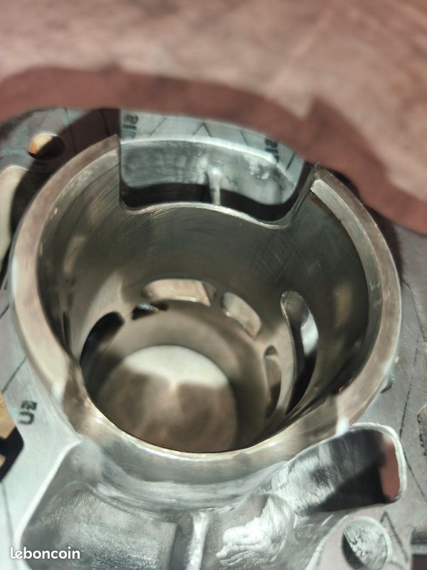 Cylindre rotax dd2 (image 6)