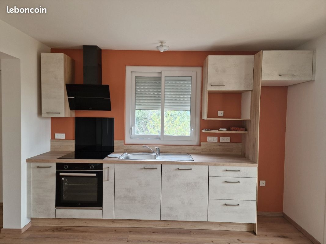 Maison 4 pièces 97 m² · à Fréjeville · 97 m² · 1 000 €