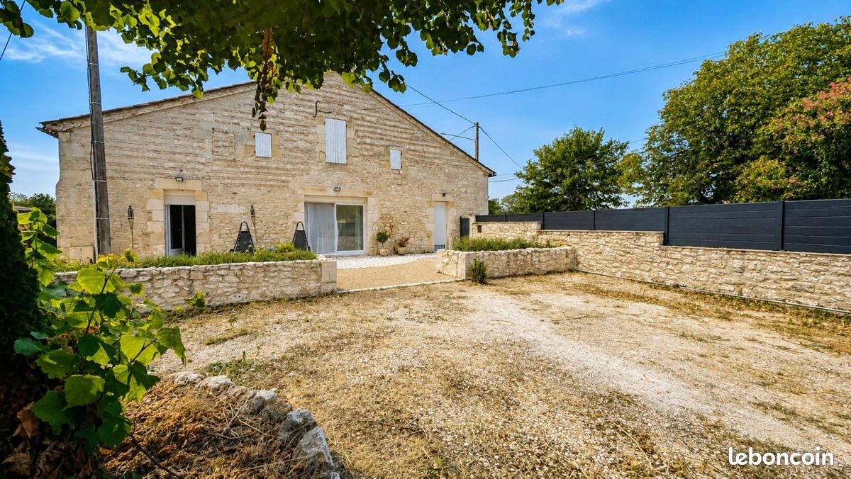 Maison 6 pièces 160 m² · à Pineuilh · 160 m² · 243 000 €