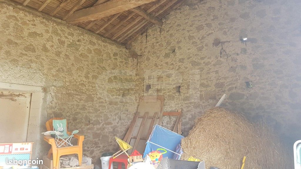 Ferme 5 pièces 145 m² - Moncoutant-sur-Sèvre 79240 La Chapelle-Saint-Étienne (image principale 8)