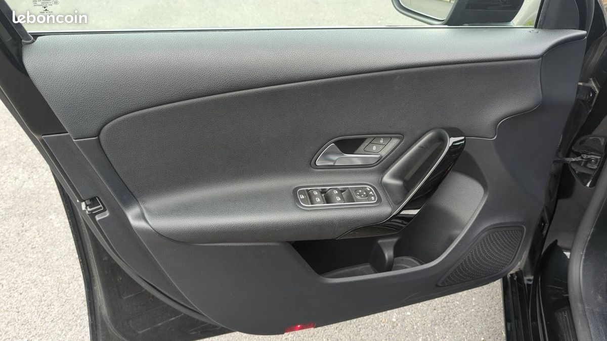 Mercedes Classe A IV 160 BM6 Business Line (image 7)