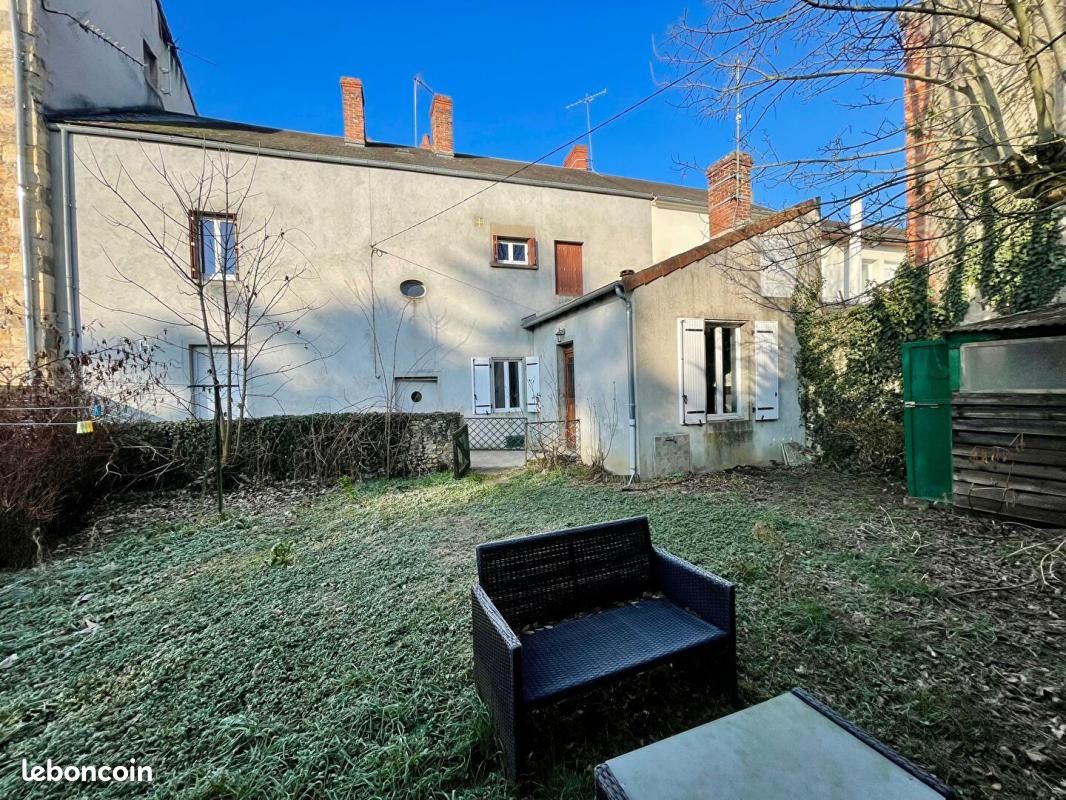Immeuble 5 pièces 200 m² (image 9)
