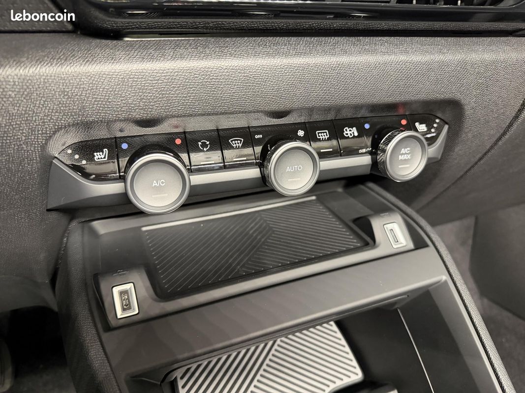CITROEN C4 III (2) 1.2 HYBRIDE 145 MAX e-DCS6 PACK HIVER TOIT OUVRANT (image 20)