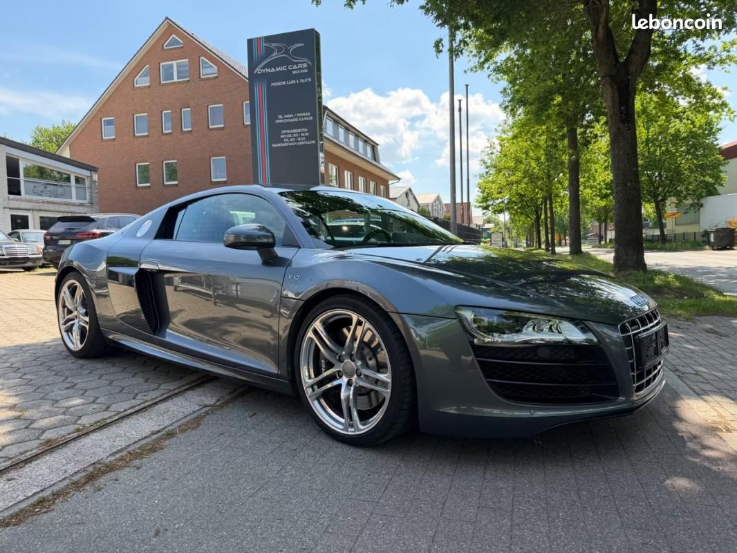 Audi R8 COUPE 5.2 FSI QUATTRO V10. 31.000KM (image 1)