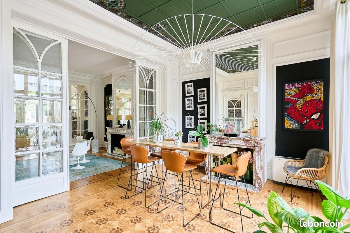 Maison 8 pièces 350 m² · à La Madeleine · 350 m² · 1 400 000 €