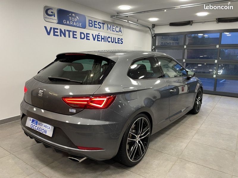 Seat LEON Cupra SC 2.0 TSI 300cv / BeatsAudio / LED / Carplay / Carnet Complet (image 2)