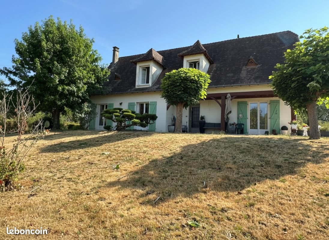 Maison 5 pièces 175 m² · à Nanthiat · 175 m² · 235 000 €