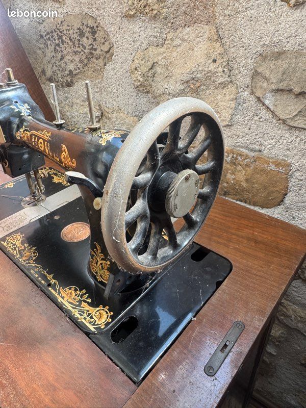 Machine à coudre vintage (image 3)