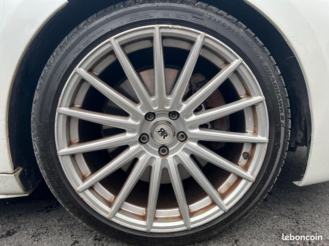 PEUGEOT RCZ 2.0 HDi FAP 160ch Magnetic Garantie 12 mois (image 18)