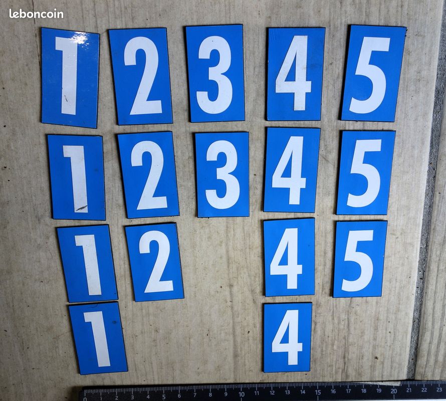 Lot de 16 numéros aimantés (image 2)