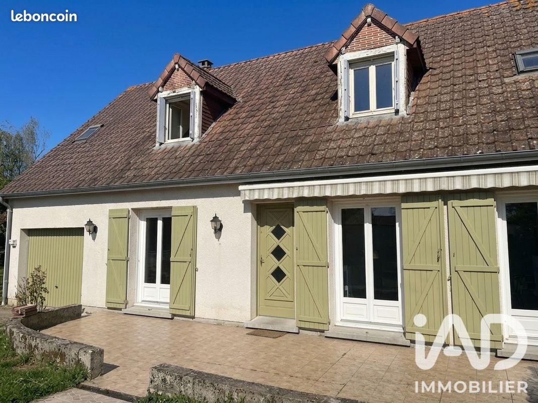 Maison 4 pièces 109 m² · à Châteaudun · 109 m² · 186 000 €
