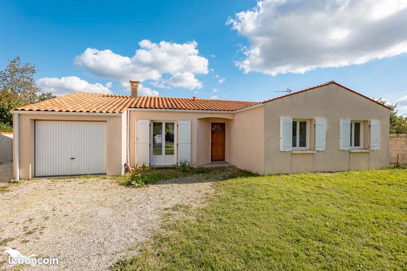 Maison 6 pièces 107 m² · à Chaniers · 107 m² · 210 400 €
