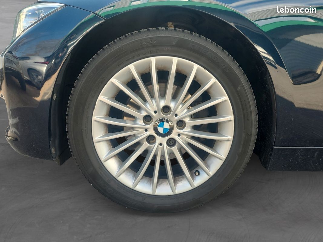 BMW SERIE 320I 184 LOUNGE BA - 184Ch - Garantie 12 mois (image 17)