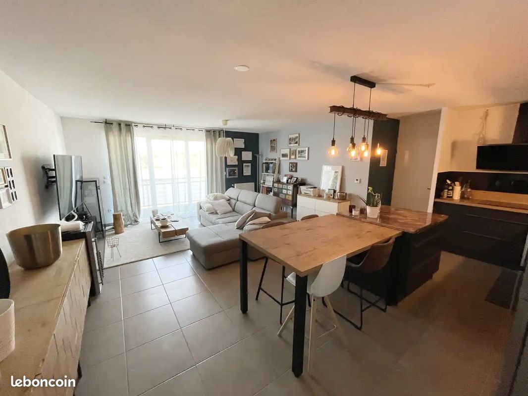 Appartement 3 pièces 70 m² · à Pins-Justaret · 70 m² · 190 000 €