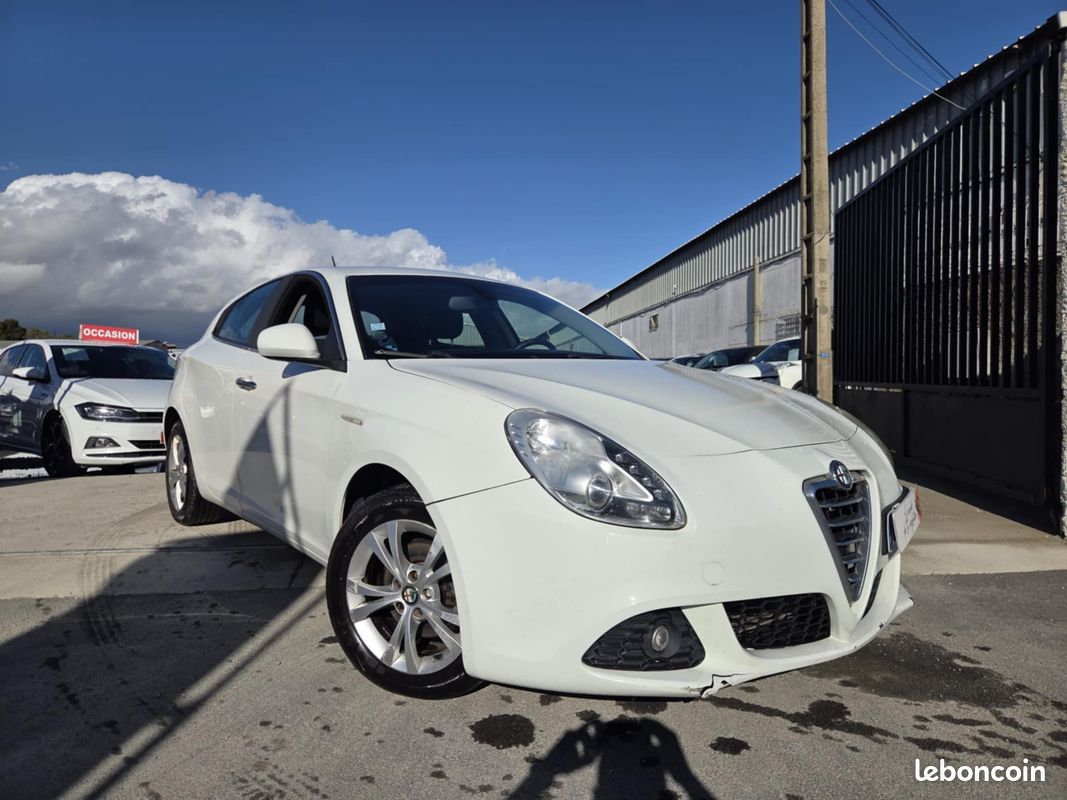 🚗 À VENDRE : Alfa Romeo Giulietta 1.6 JTD Multijet 105 ch (image 5)