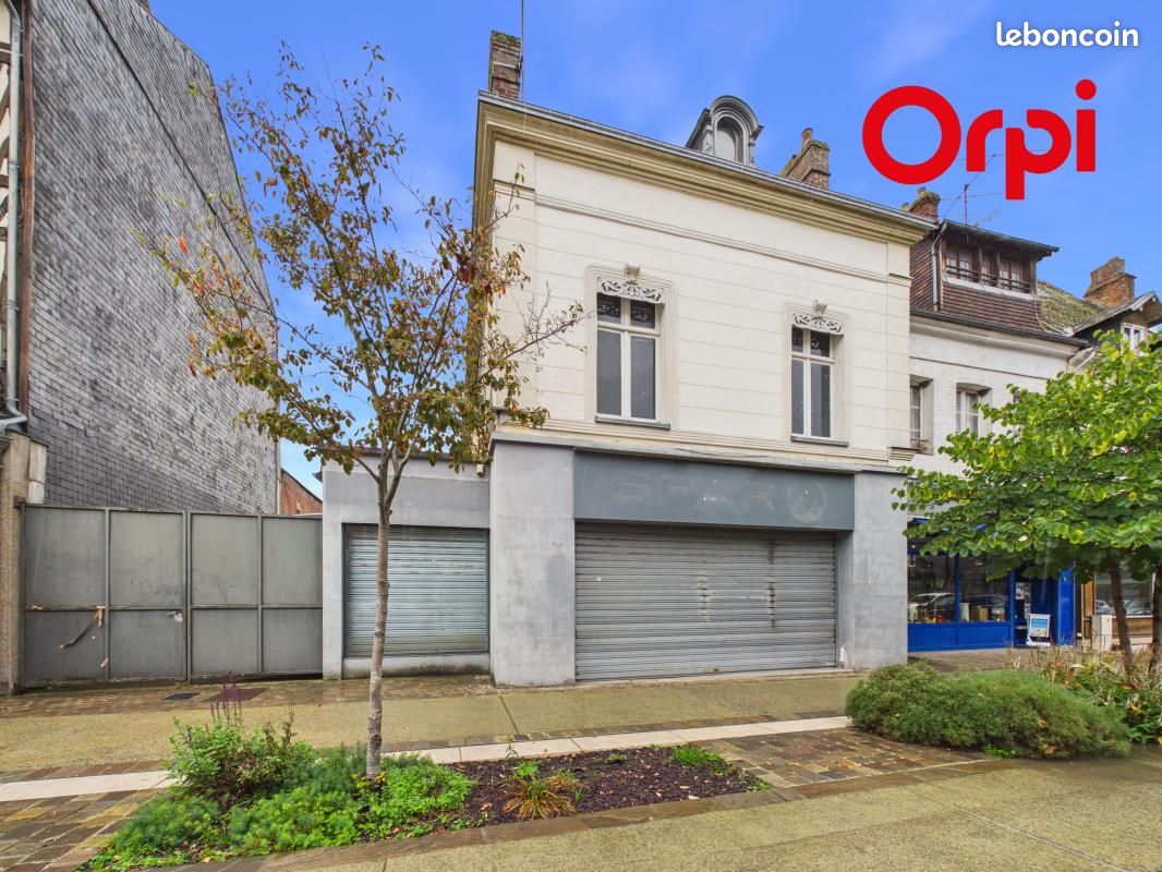 Immeuble 5 pièces 700 m² · à Orbec · 700 m² · 107 000 €