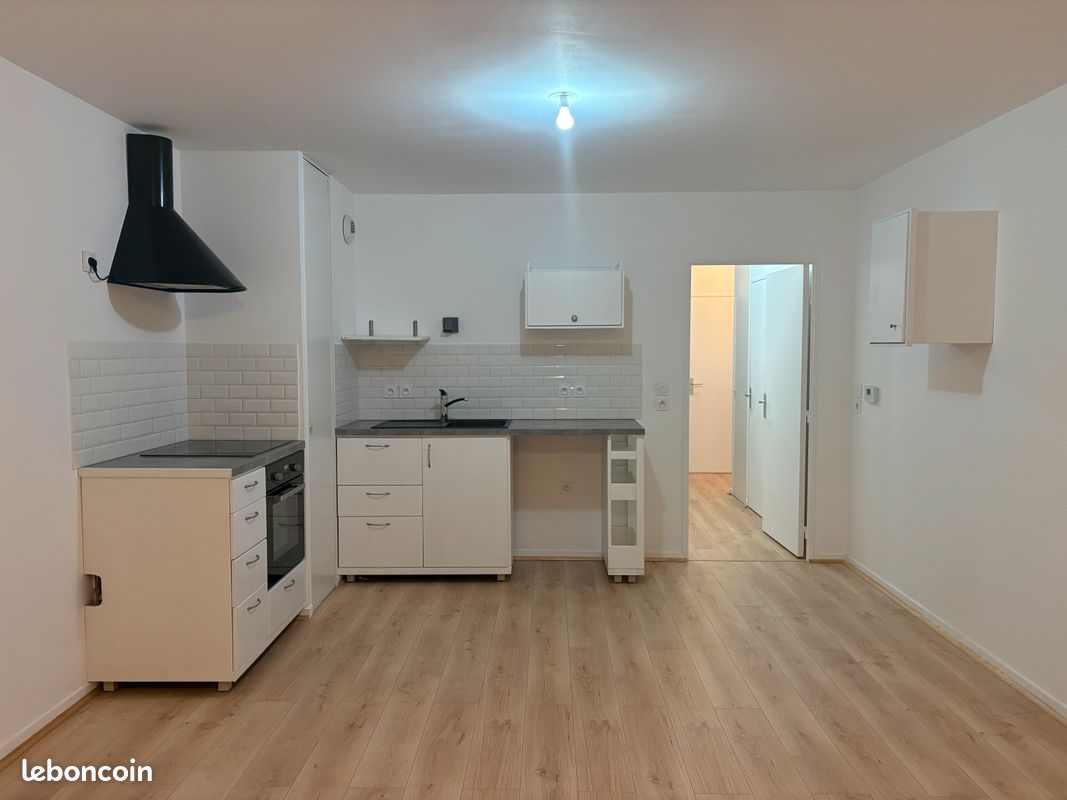 Appartement 3 pièces 62 m² · à Bron · 62 m² · 930 €/mois