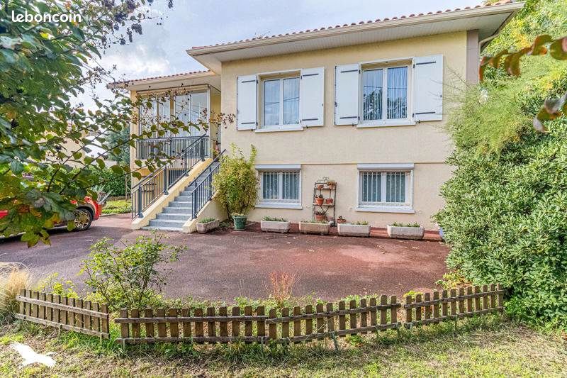 Maison 5 pièces 141 m² · à Gradignan · 141 m² · 399 500 €