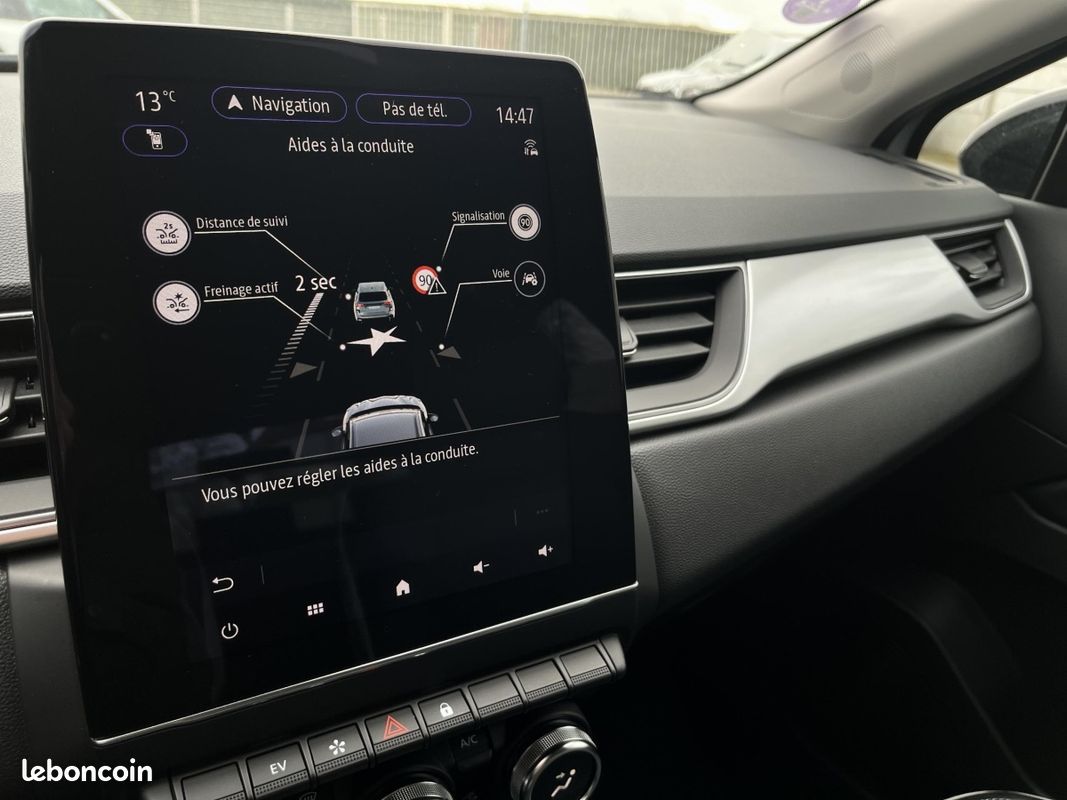 Renault Captur (2) Intens E-Tech hybride 145 -21 (image 24)