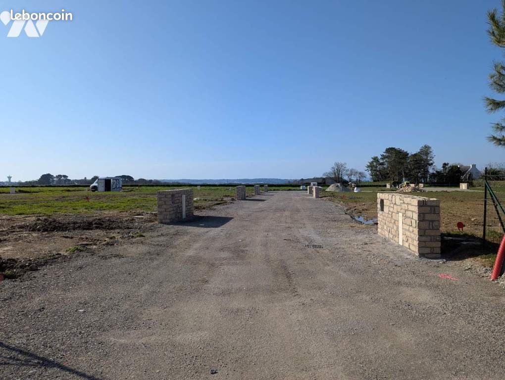 Terrain 302 m² · à Kerlaz · 302 m² · 43 600 €