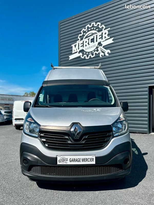 Renault Trafic 1.6 DCI 120ch L2H2 - TVA RECUPERABLE (image 2)