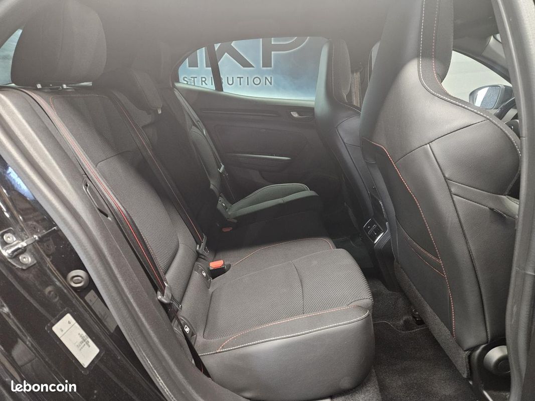RENAULT MEGANE RS 1.8 TCe 300 EDC (image 16)
