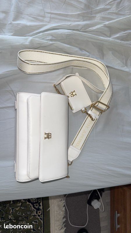 Sac tommy hilfiger (image 1)