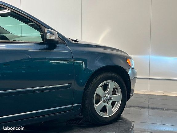 Volvo V50 1.8 ETHANOL 125 CH BVM MOMENTUM - CUIR 240800 km (image 12)