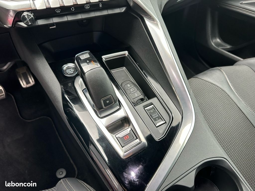 Peugeot 3008 1.5 BLUEHDI 130CH S&S GT EAT8 (image 14)