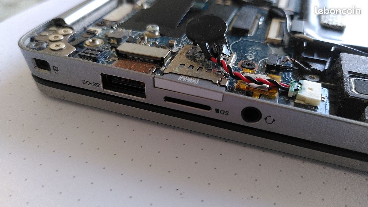 Dell Latitude 7400 2-en-1 pour pièces (image 8)
